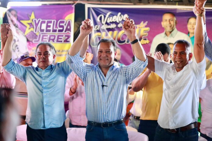 Abel proclama a Chiche Colón candidato a alcalde de Alianza Rescate RD por Villa Los Almácigos