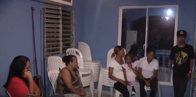 1702394891 575 Madre de joven que choco con patana en Haina Me