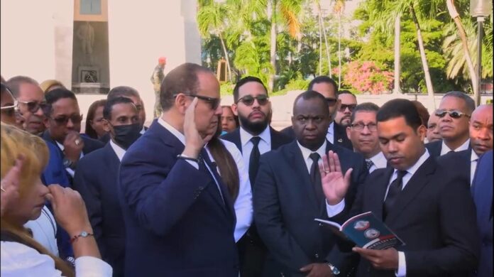 Las promesas de Trajano Vidal Potentini al ser juramentado como presidente del CARD