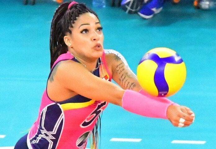 Brenda, es colocada número uno del mundo