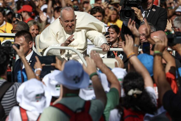 El papa: Este momento histórico pide responsabilidad ante la herencia que dejaremos