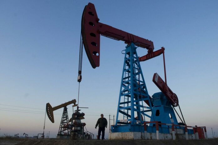 El petróleo de Texas abre con una subida del 1,08 %, en 74.69 dólares el barril