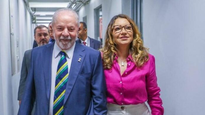 Hackean el perfil de ‘X’ de la primera dama de Brasil