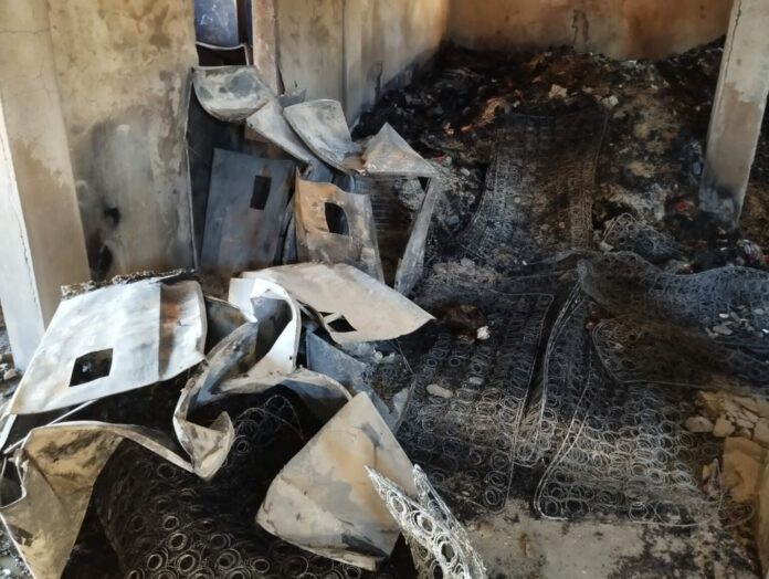 Incendio arrasa con almacén del Plan Social de la Presidencia en Jimaní
