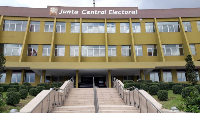 JCE emite resolución estableciendo los topes de gasto en la campaña electoral 2023-24