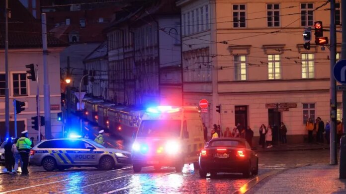 Matanza de 15 personas en pleno centro de Praga conmociona a los checos