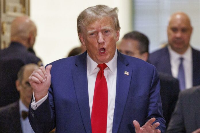 Trump vuelve al juzgado en NY mientras se acerca el final de su juicio por fraude