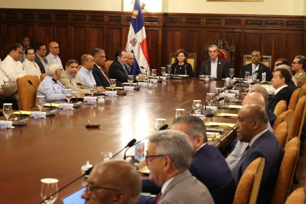 1704827168 236 Consejo de Ministros y Directores esta reunido