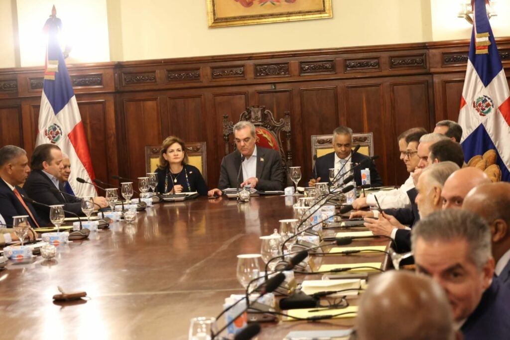 1704827169 92 Consejo de Ministros y Directores esta reunido