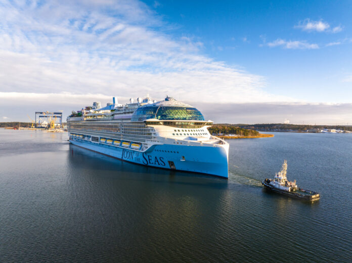 Llega a Miami para su inauguración el ‘Icon of the seas’, el mayor crucero del mundo
