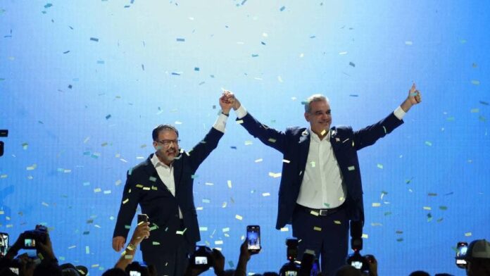 Abinader y Moreno juntos para atacar actos de corrupción