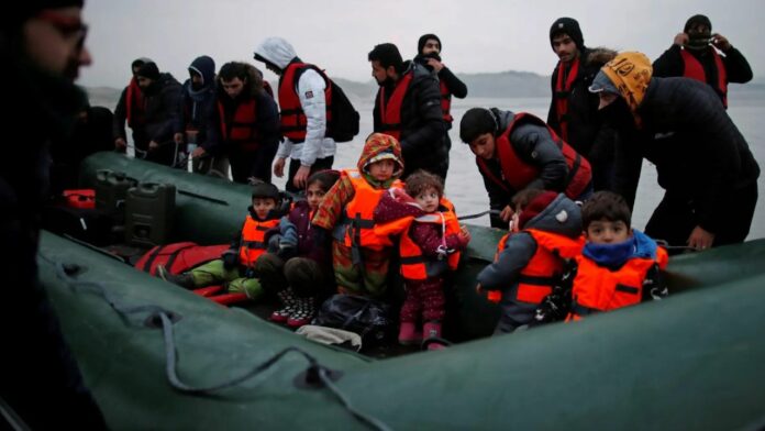 Cinco migrantes mueren al intentar cruzar el canal de la Mancha