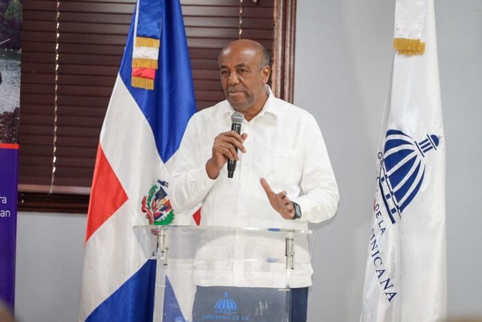 Energía y Minas inicia curso sobre minería para servidores públicos
