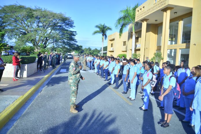 Escuelas Vocacionales inician clases de primer periodo 2024 con más de 19 mil nuevos estudiantes inscritos