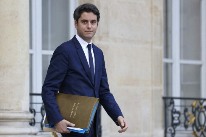 Gabriel Attal es el primer ministro francés más joven y el primero abiertamente gay