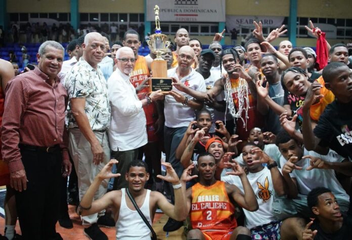 Reales del Caliche campeones en el torneo de basket