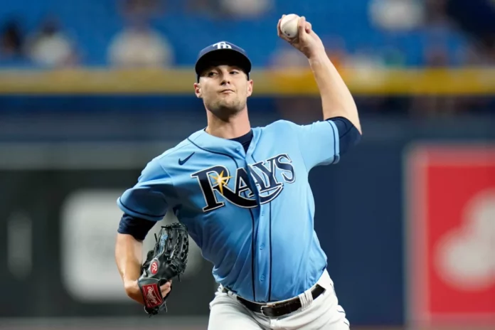 Shane McClanahan acuerda por dos años con Tampa Bay