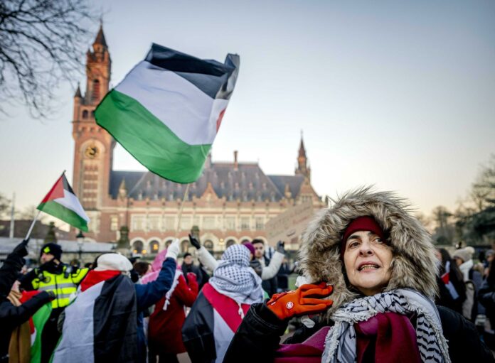 Sudáfrica acusa a Israel de mantener “un patrón de conducta genocida” en Gaza