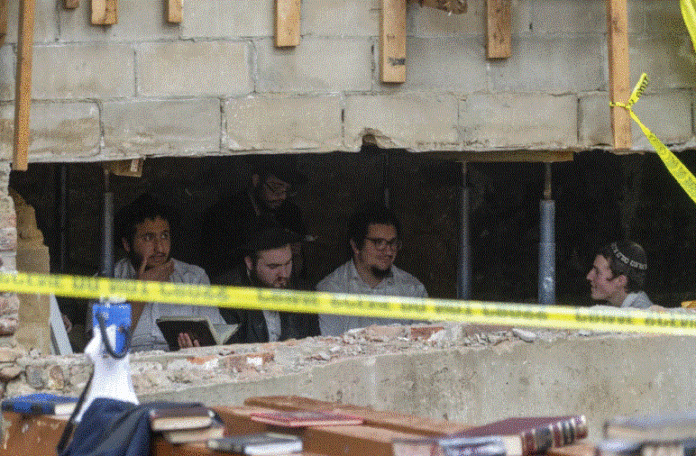 Túnel ilegal bajo sinagoga en Nueva York desestabiliza edificios vecinos
