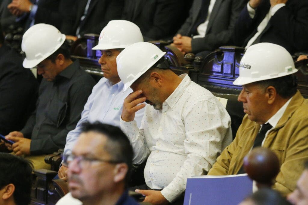 1707509951 984 Sebastian Pinera Las emotivas imagenes del funeral del