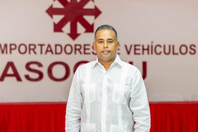 Aramis Mella, es el nuevo presidente de ASOCIVU
