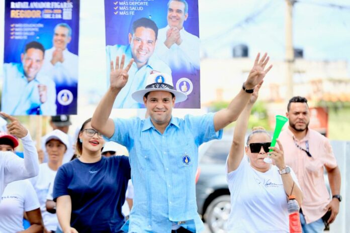 Elecciones municipales: Llama a los capitaleños “llenar las urnas por amor a Santo Domingo”