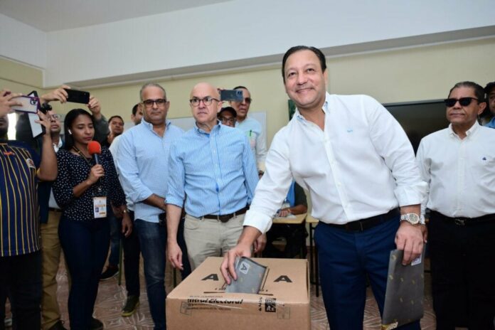Elecciones municipales: Abel Martínez llama a ciudadanos a votar, «no se queden en casa»