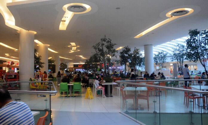 La capital vivió elecciones como un domingo normal