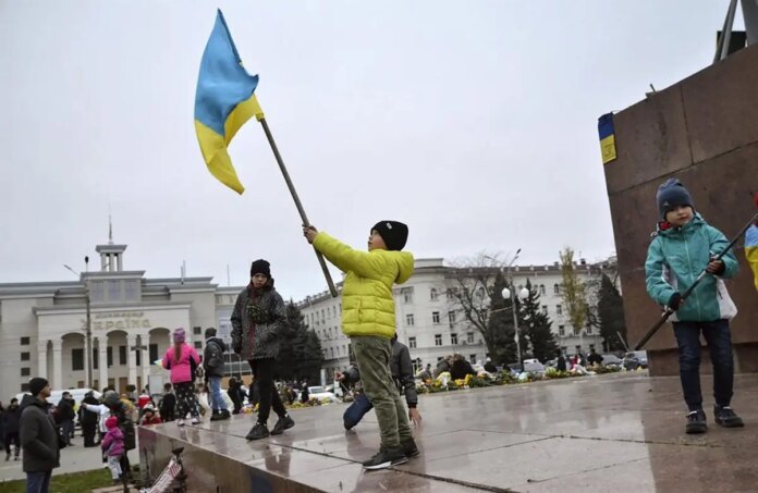 Dos años de guerra en Ucrania: Preservar la unidad, entre las prioridades de Kiev en un nuevo año de contienda