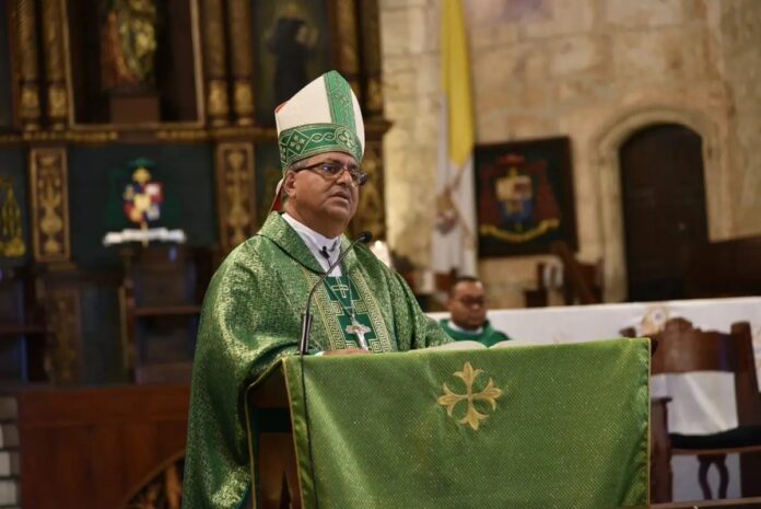 Arquidiócesis desmiente que monseñor Benito Ángeles esté siendo investigado por el Vaticano