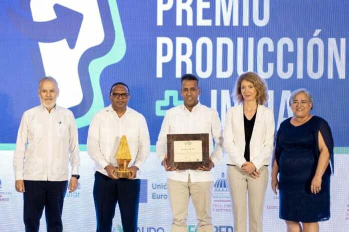 CEPM. Energas recibe Premio a la Excelencia en la Producción más Limpia por proyecto innovador de Eficiencia Energética