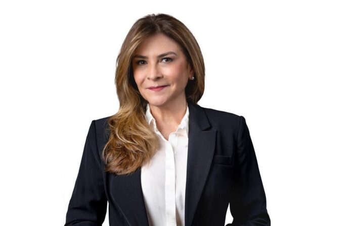 Carolina Mejía reacciona tras victoria en elecciones municipales