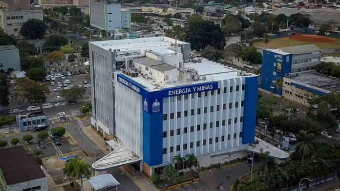 Cumplen con 59% de compromisos del Pacto Eléctrico