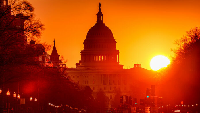 El acuerdo para evitar el cierre del Gobierno de EE.UU. se estanca en el Congreso