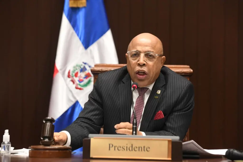 Elecciones municipales Conozca donde y a que hora votaran candidatos.webp