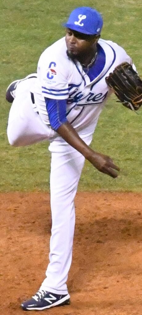 Licey de RD tras revalidar su titulo en Serie del
