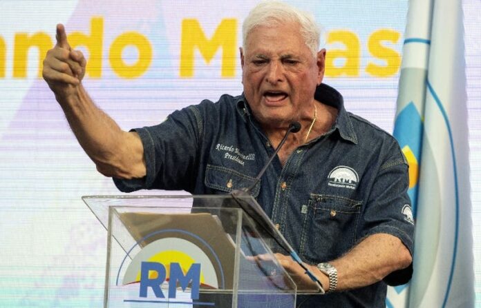 Ordenan la detención de expresidente Martinelli