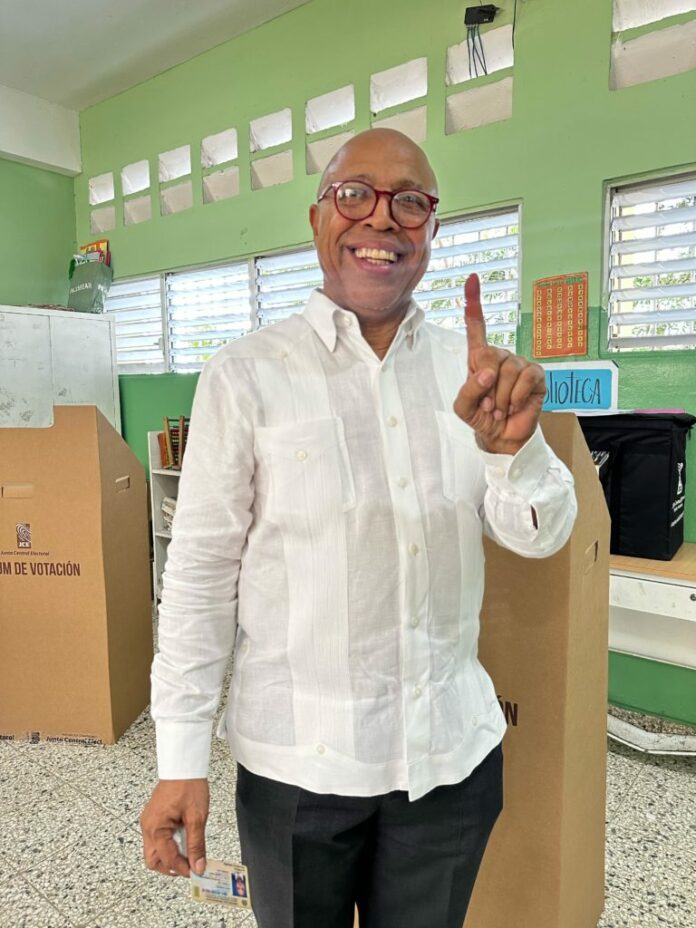 Pacheco llama a militancia del PRM asumir  actitud reflexiva por triunfo electoral