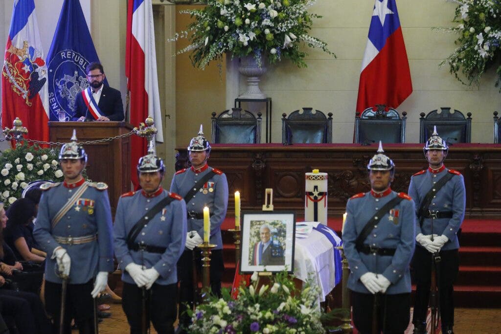 Sebastian Pinera Las emotivas imagenes del funeral del