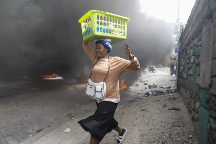ONU: La violencia de las bandas empeora las condiciones de las mujeres en Haití