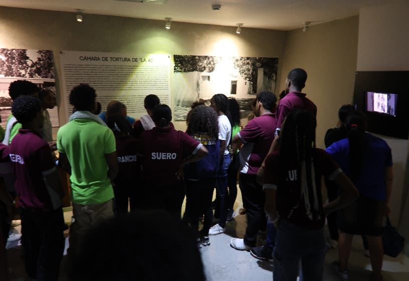 1710240916 974 Luisa De Pena Se puede educar sin llegar al punto