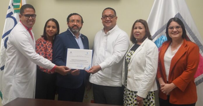 Hospital Materno Dr. Reynaldo Almánzar es reconocido por el INAP