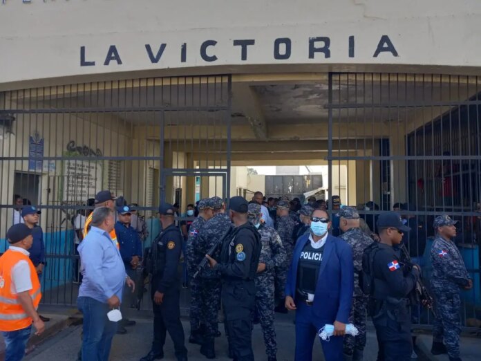 400 reos de La Victoria fueron trasladados a otras cárceles tras incendio