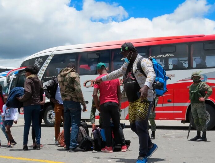 FENATTRANSC: no montarán haitianos en autobuses durante Semana Santa
