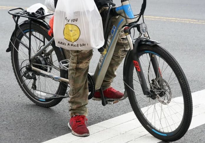 Activan primer sitio público de carga baterías para bicicletas eléctricas en NYC