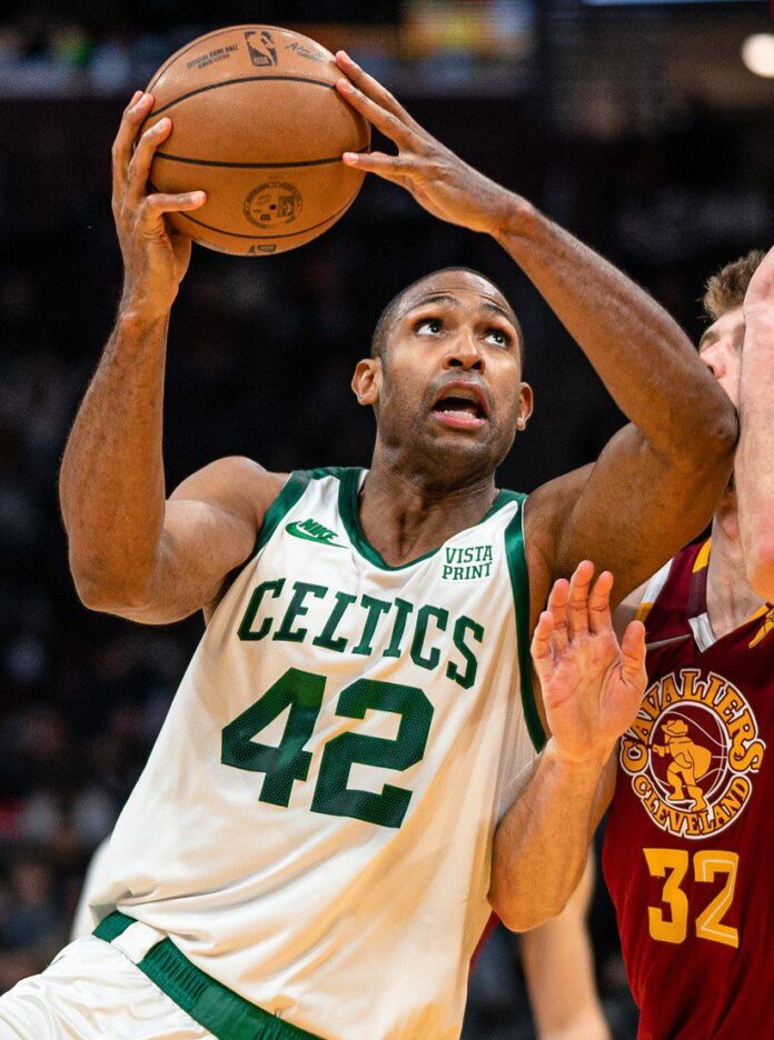 Al Horford llega a los 14 mil puntos en paliza de Celtics a Warriors