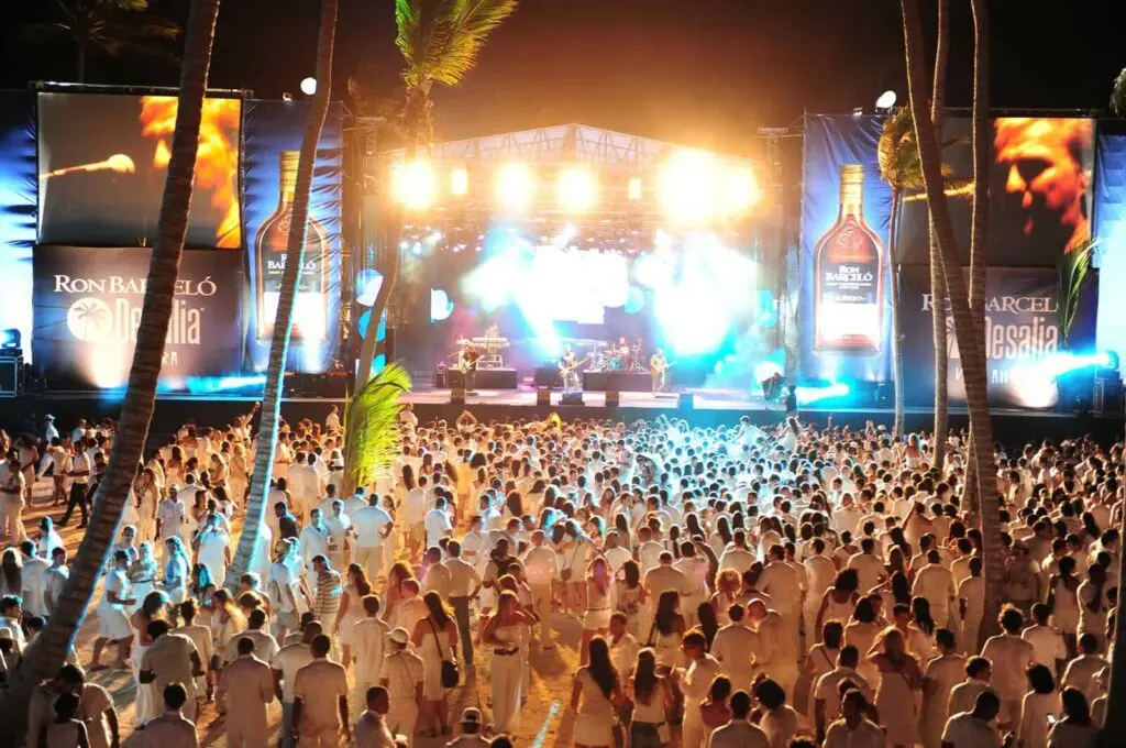 Alcalde de Las Terrenas preve perdidas millonarias por cierre de