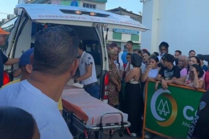 CRUE afirma que ofreció atenciones pertinentes a pacientes afectados en carnaval de Salcedo