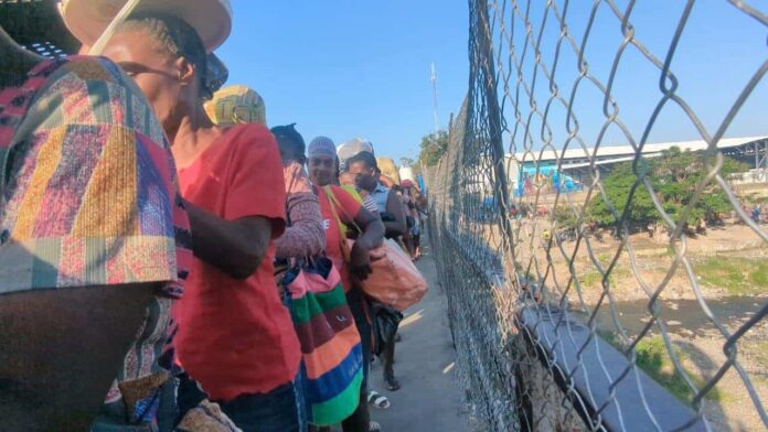 Colocan malla en paso fronterizo de Dajabón luego de la muerte de una comerciante haitiana
