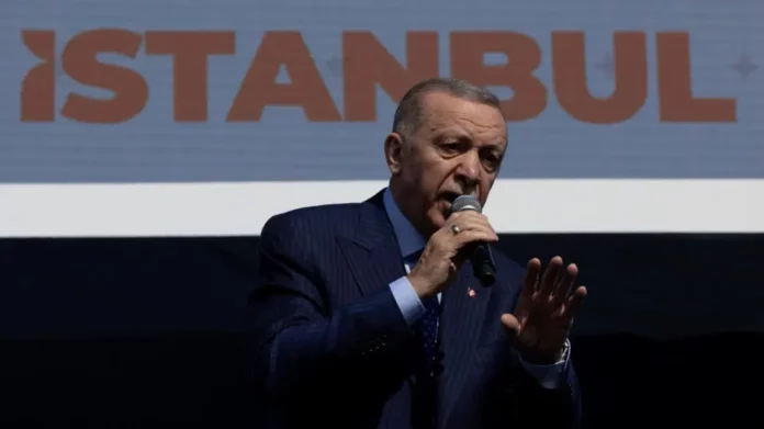 Elecciones en Turquía: Yeniden Refah, el partido ultraconservador que preocupa a Erdogan